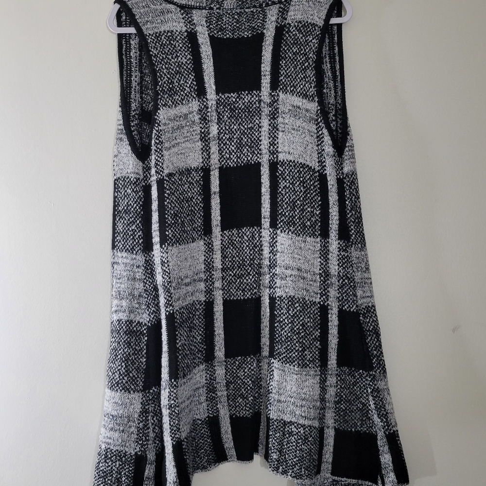 Cardigan - Picture 3 of 3